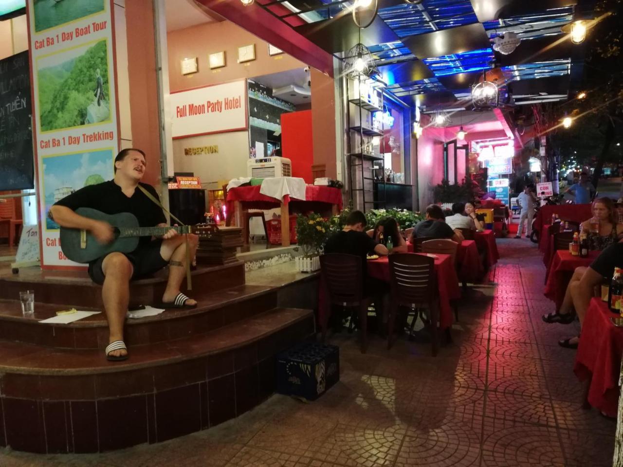Full Moon Party Hotel Hai Phong Eksteriør billede